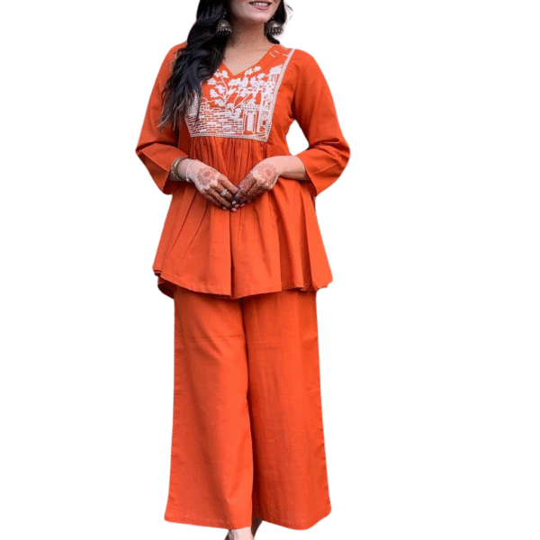 Trendy Embroidered Cotton Slub Kurta Set ? Everyday Elegance (M)